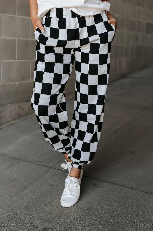 Warm-run sports pant -Checkered Joggers - Black Jack