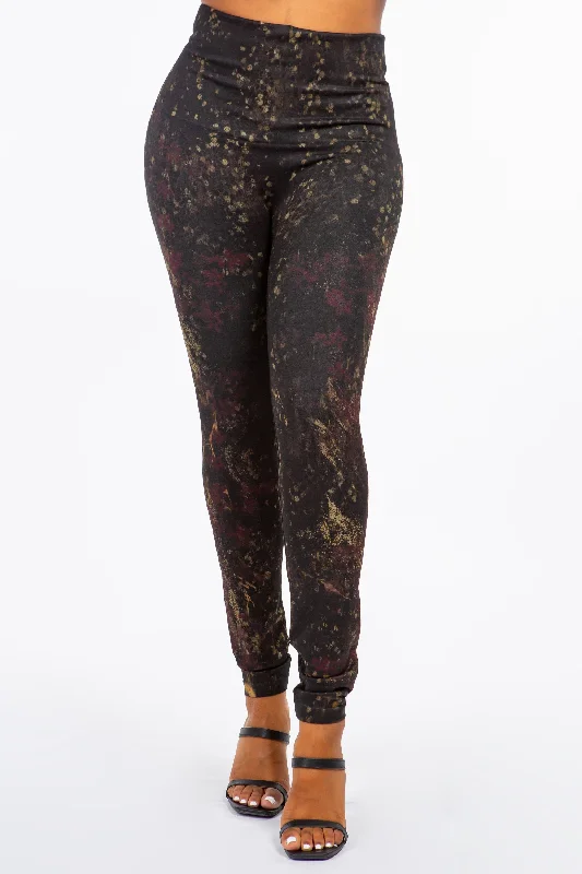 Camo fit sports legging -Glimmer Blossoms Printed Leggings in Pinot