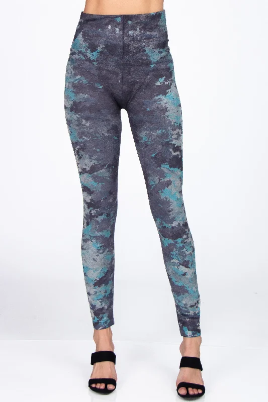 Green core sports legging -Abstract Fractal Camo Printed Leggings