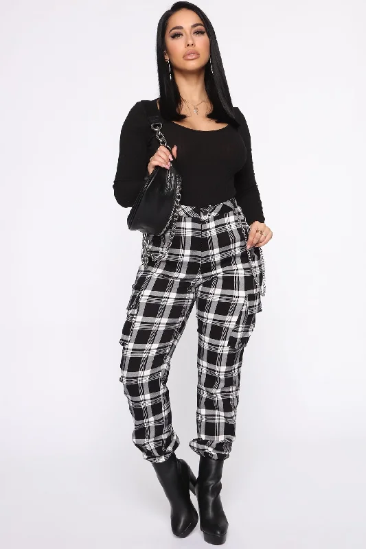 Short-flow sports pant -Never Over Plaid Joggers - Black/White