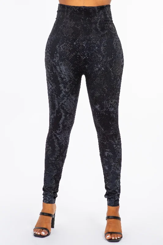 Long-core sports legging -Euphoric Snakeskin Print Leggings in Steel